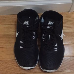Nike Flex Trainers
